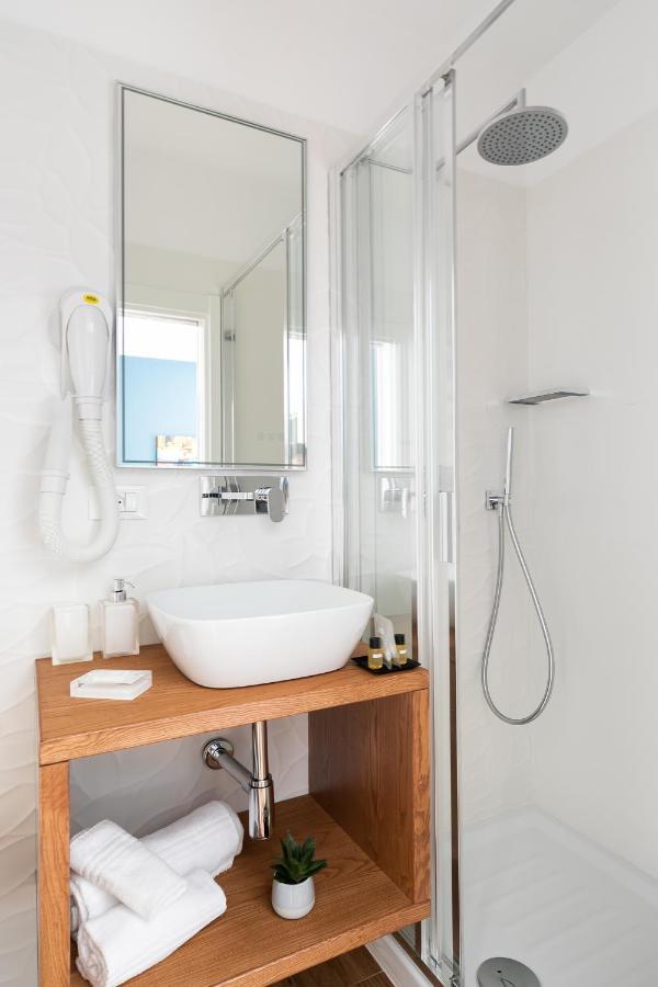 Briseide Boutique Rooms Colosseum روما المظهر الخارجي الصورة