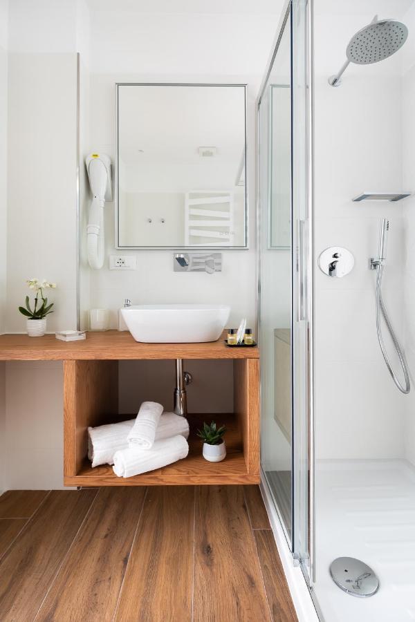 Briseide Boutique Rooms Colosseum روما المظهر الخارجي الصورة